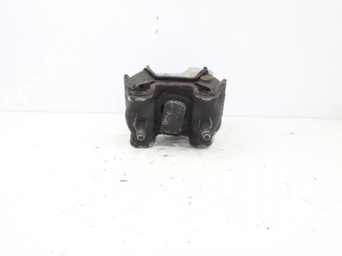 Used Engine mount RENAULT KANGOO Express (FC0/1_) [1997-2025]  17094554