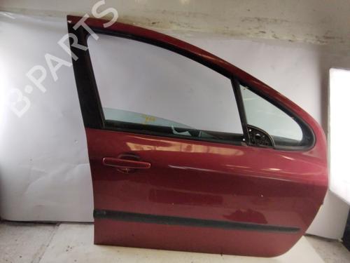Used Right front door PEUGEOT 307 (3A/C) 2.0 HDi 90 (90 hp) 21073657