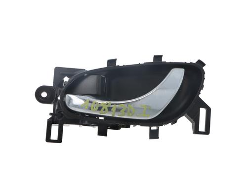 Used Front left interior door handle NISSAN X-TRAIL III (T32_, T32R, T32RR) 2.0 dCi (T32) (177 hp) 31906436