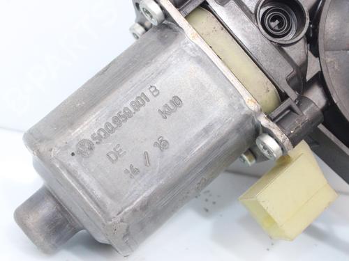 Left front window motor SEAT LEON (5F1)  | BP15879046E21 