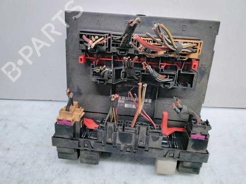Used Fuse box VW TOURAN (1T1, 1T2) [2003-2010]  10248772