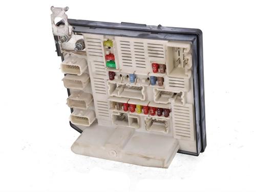 fuse-box-renault-scenic-ii-jm01_-2003-2004-2005-2006-2007-2008-2009-2010-38304541 main image