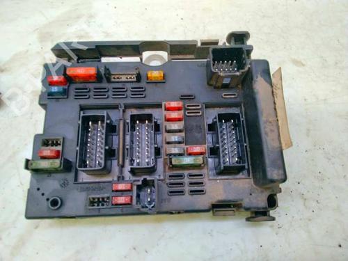 Used Fuse box PEUGEOT 307 (3A/C) [2000-2012]  8575122