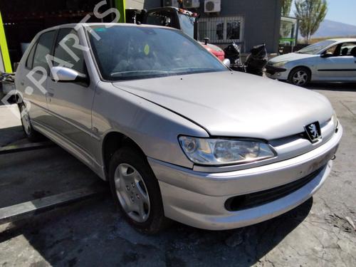 Rear center light PEUGEOT 306 (7B, N3, N5) 1.6 SR | BP20225918I39 