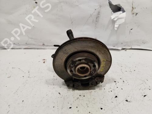 Used Left front steering knuckle RENAULT CLIO IV (BH_) [2012-2021]  26602760