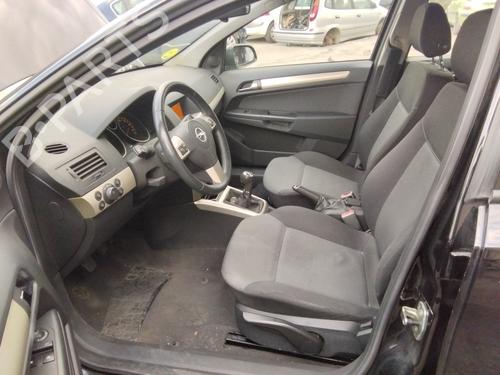 Left taillight OPEL ASTRA H (A04) | BP23970425C34