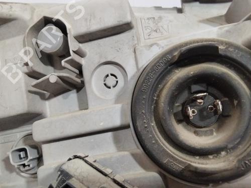 Left headlight SUZUKI GRAND VITARA II (JT, TE, TD)  | BP29721653C28 