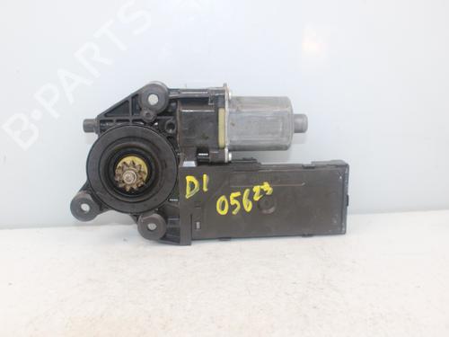 Used Left front window motor RENAULT SCÉNIC III (JZ0/1_) [2008-2016]  16559960