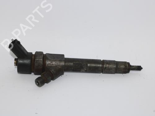 Used Injector RENAULT MEGANE I Classic (LA0/1_) 1.9 dTi (LA08, LA0N, LA0K) (98 hp) 15352596