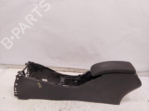 Used Armrest / Center console RENAULT MEGANE III Grandtour (KZ0/1) [2008-2016]  26882805