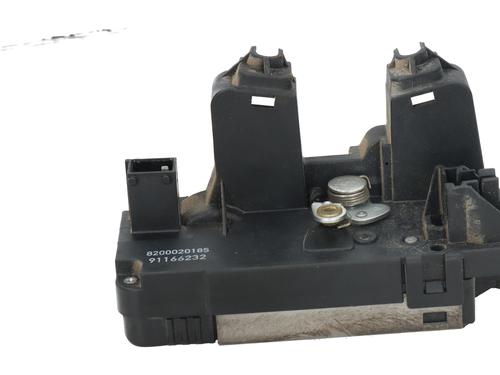 Used Rear right lock OPEL VIVARO A Bus (X83) [2001-2015]  31696192