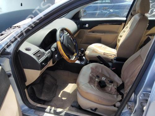 Left mirror FORD MONDEO III Saloon (B4Y) 2.0 16V TDDi / TDCi | BP27239105C26 