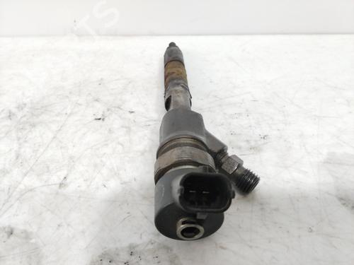 Spreder / Dyse TOYOTA YARIS (_P1_) 1.4 D-4D (NLP10_, NLP10R) (75 hp) 29127509
