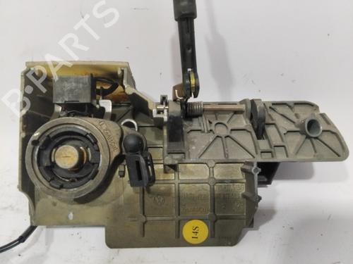 Tailgate lock VW TRANSPORTER T5 Van (7HA, 7HH, 7EA, 7EH)  | BP29728060C101 