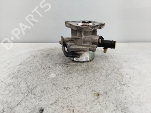 Used Vacuum pump RENAULT MEGANE III Hatchback (BZ0/1_, B3_) [2008-2025]  21379551