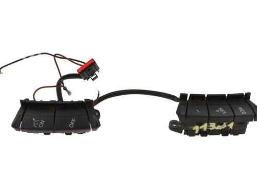 Used Steering wheel controls Steering wheel controls FORD TRANSIT Bus (FD_ _, FB_ _, FS_ _, FZ_ _, FC_ _) 2.2 TDCi (110 hp) 33793366 33793366