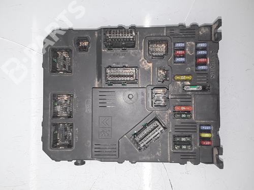 Used Fuse box Fuse box PEUGEOT PARTNER MPV (5_, G_) 1.6 HDi 90 (90 hp) 9446247 9446247