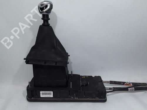 Used Gear lever PEUGEOT 308 II (LB_, LP_, LW_, LH_, L3_) [2013-2021]  10036153