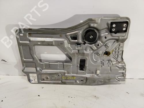 Lève-vitre arrière gauche HYUNDAI SANTA FÉ I (SM) 2.0 CRDi (113 hp) 31917231