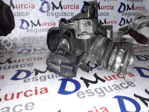 Throttle body FORD FOCUS I (DAW, DBW)  | BP8552764M82 
