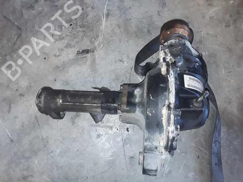 Differential, foran LAND ROVER RANGE ROVER SPORT I (L320) 2.7 D 4x4 (190 hp) 8568445