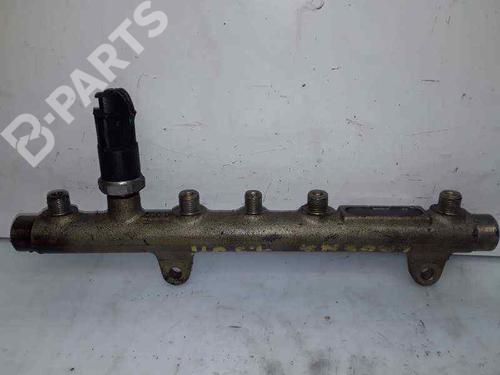Used Injection rail Injection rail RENAULT LAGUNA II (BG0/1_) 1.9 dCi (BG08, BG0G) (120 hp) 8573782 8573782