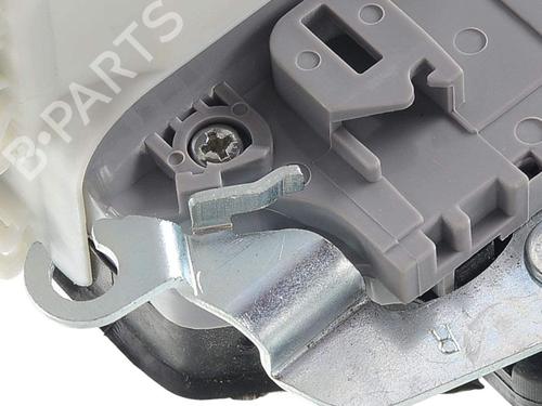Front right lock SEAT LEON (1P1)  | BP23572319C97 