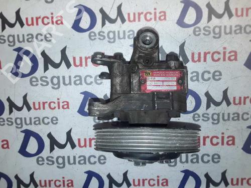 Used Steering pump BMW 3 (E36) 316 i (100 hp) 8561739