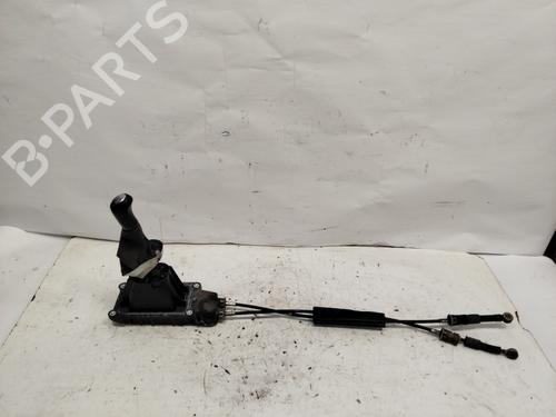 Used Gear lever RENAULT CLIO III (BR0/1, CR0/1) [2005-2014]  26701244