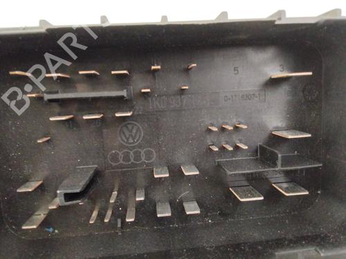Fuse box VW GOLF V (1K1)  | BP23332271E1 