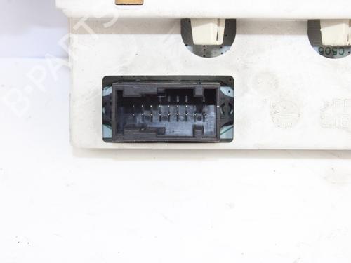 Display monitor PEUGEOT 406 (8B)  | BP15212439C48 