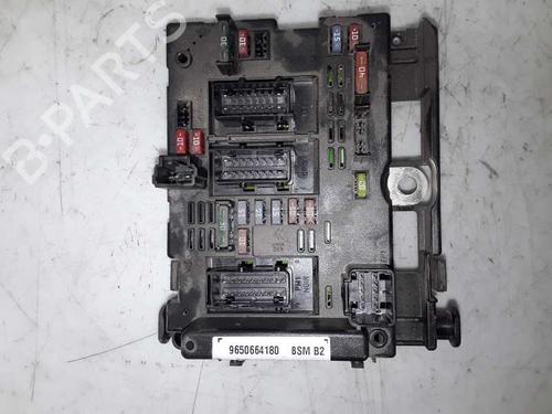 Used Fuse box PEUGEOT 307 (3A/C) [2000-2012]  8570198