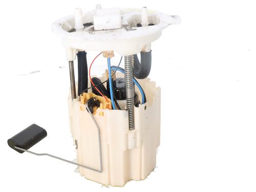 Fuel pump VOLVO V40 Hatchback (525) D2 | BP32303163M76