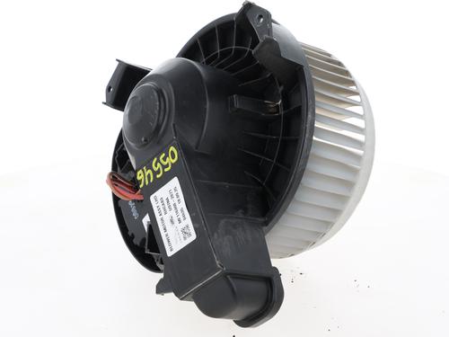 Heater blower motor LAND ROVER RANGE ROVER VELAR (L560) | BP29625956M62