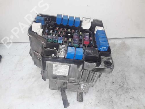 Used Fuse box HYUNDAI SANTA FÉ II (CM) [2005-2015]  8570106