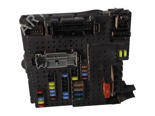 Used Fuse box Fuse box 36837541 36837541
