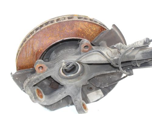 Right front steering knuckle VW TOUAREG (7LA, 7L6, 7L7) 3.0 V6 TDI | BP15603738M26 