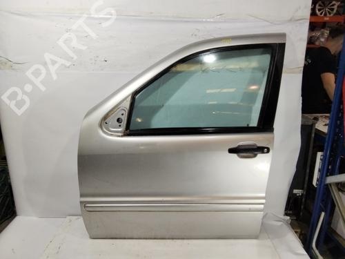 Used Left front door Left front door MERCEDES-BENZ M-CLASS (W163) ML 320 (163.154) (218 hp) 35977647 35977647