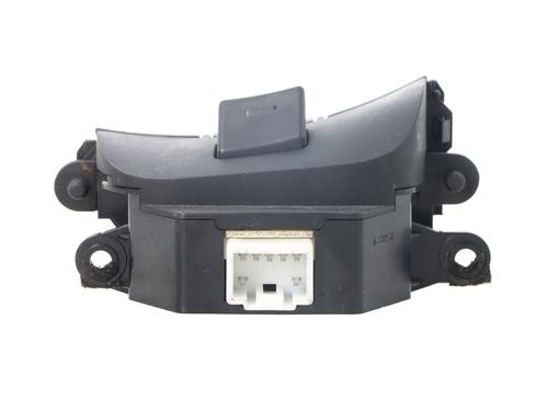 Switch KIA CARENS III MPV (UN) 2.0 CRDi 140 | BP32686106I30 - Image 3