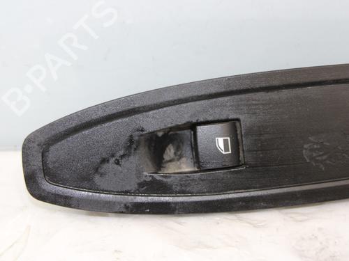 Right front window switch BMW 3 Touring (E46) 320 d | BP18265469I26 