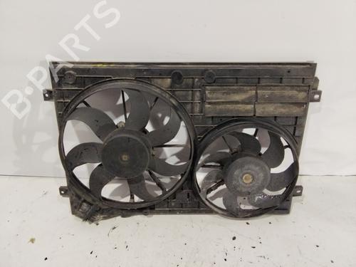 Used Radiator fan SEAT LEON (1P1) 2.0 TDI (140 hp) 32172507