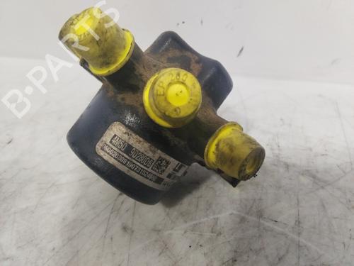 Injection rail FORD FOCUS I Saloon (DFW) 1.8 TDCi | BP23083497M98 