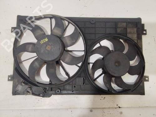 Used Radiator fan SEAT LEON (1P1) [2005-2013]  30560985