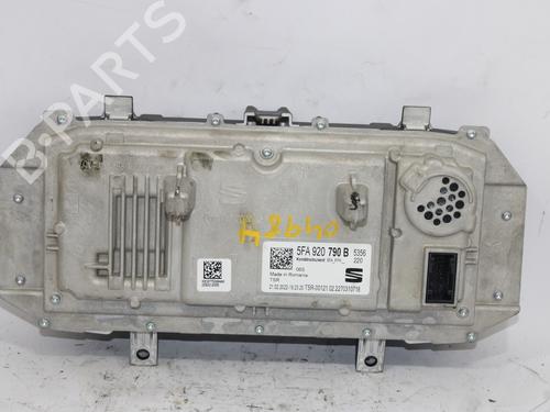 Instrument cluster SEAT LEON (KL1, KLG)  | BP13615942C47 