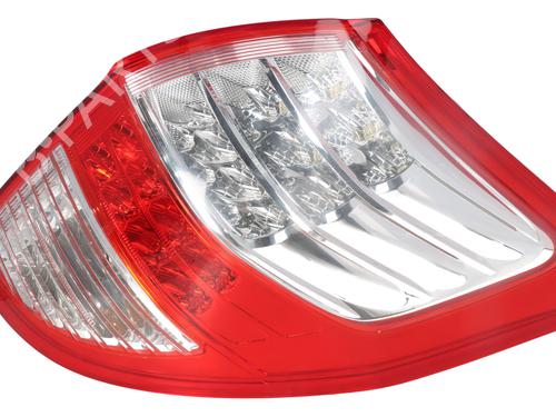 Used Right taillight Right taillight TOYOTA RAV 4 IV (_A4_) 2.2 D 4WD (ALA49) (150 hp) 32228162 32228162
