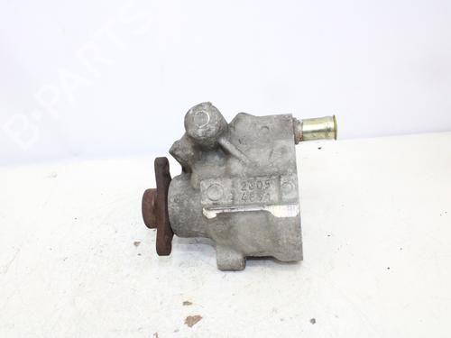 Used Steering pump PEUGEOT 406 (8B) [1995-2005]  15070510