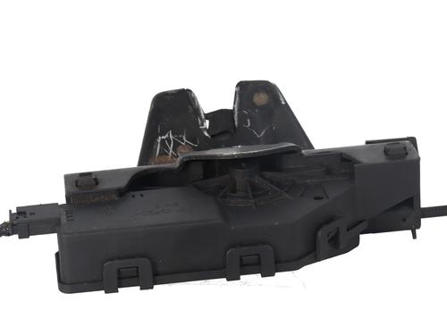 tailgate-lock-bmw-3-e90-2004-2005-2006-2007-2008-2009-2010-2011-2012-37693867 main image