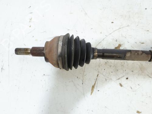 Left front driveshaft FORD KUGA II (DM2) 2.0 TDCi 4x4 | BP37439561M38 - Image 2
