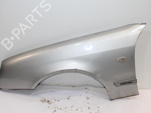 Forkjerm venstre MERCEDES-BENZ E-CLASS (W210) [1995-2003]  13810088