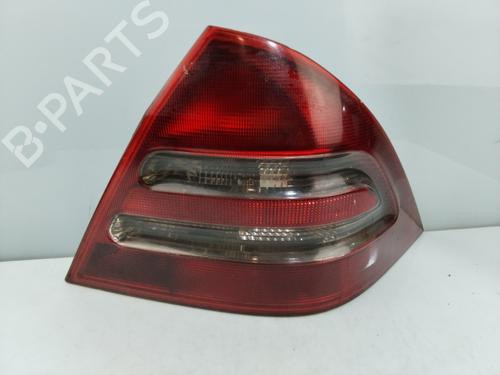 Højre baglygte MERCEDES-BENZ C-CLASS (W203) C 200 CDI (203.004) | BP19116143C35 